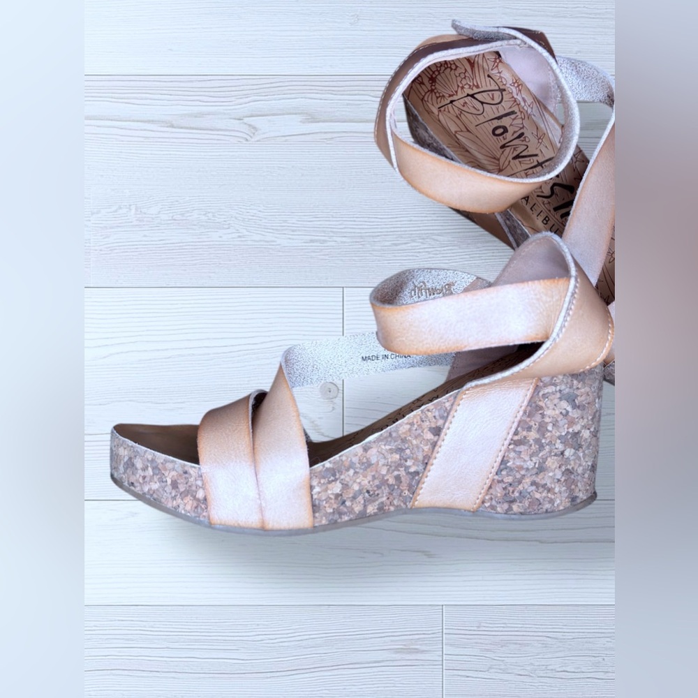 BLOWFISH MALIBU Women’s Hapuku Nude Wedge Sandals with Faux Cork Sole - Picture 8 of 15